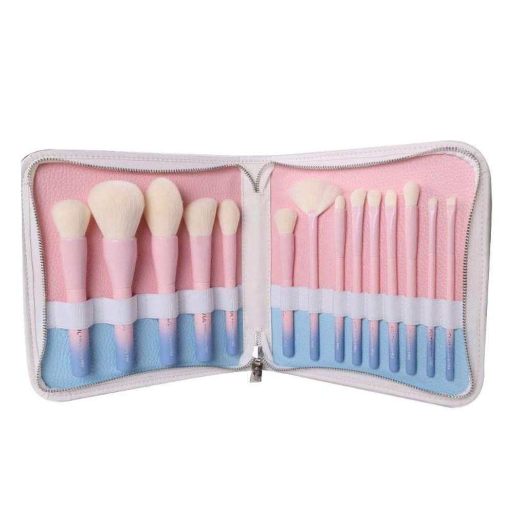 Pure of Heart Make-up Brushes